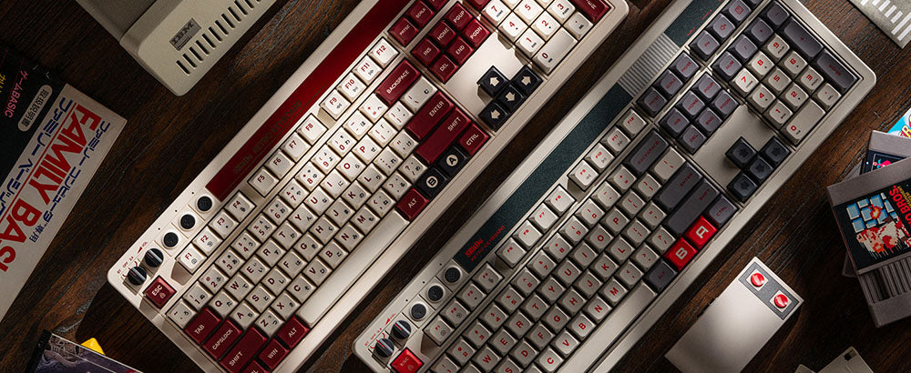 Mechanická klávesnica 8BitDo Retro 108, 108 klávesov, vyměnitelné PCB, 3 režimy pripojenia, bezdrôtová herná klávesnica pre Windows a Android - červená