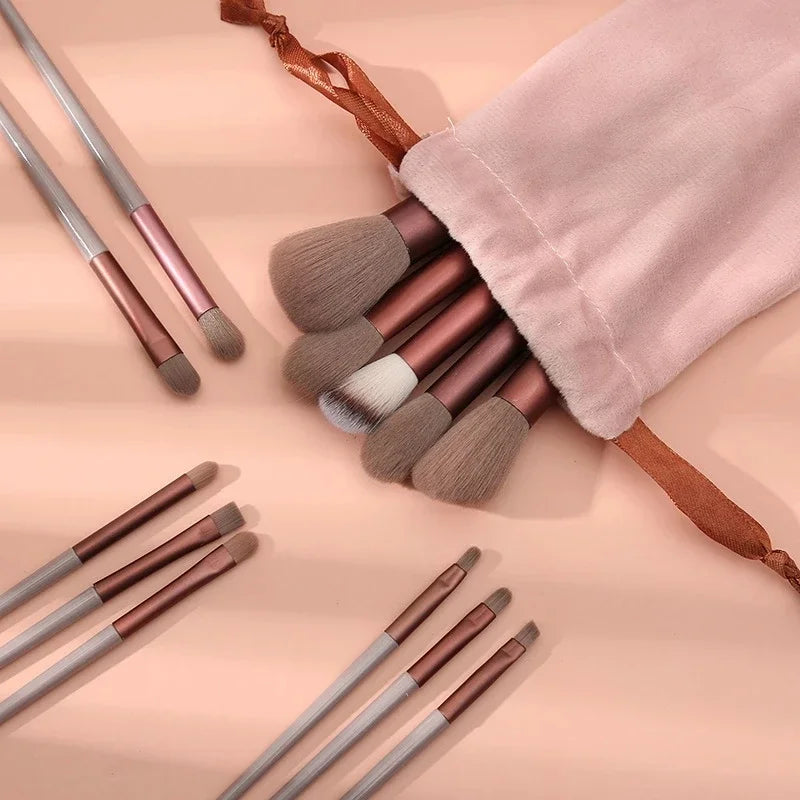Sada 13 ks štetcov na líčenie Eye Shadow Foundation Women Kozmetický štetec na lícenku na očné tiene Beauty Soft Make Up Tools Bag