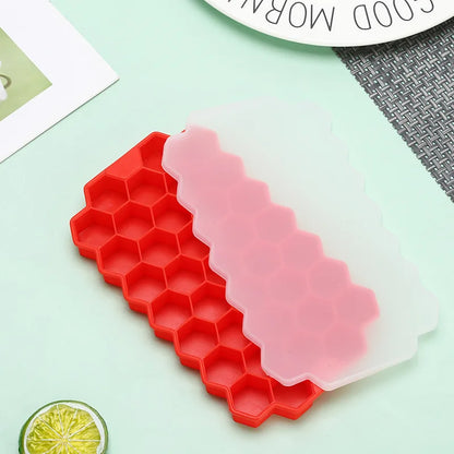 Forma na bloky ľadu Honeycomb Silikónový blok na ľad Forma na výrobu ľadu Opakovane použiteľný výrobník ľadu v potravinárskej kvalite s vrchnákom na letné džúsové víno