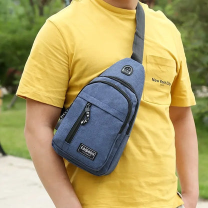 Pánska trendová biznis taška na hruď, bežné slúchadlá, crossbody taška, multifunkčná vonkajšia taška cez rameno