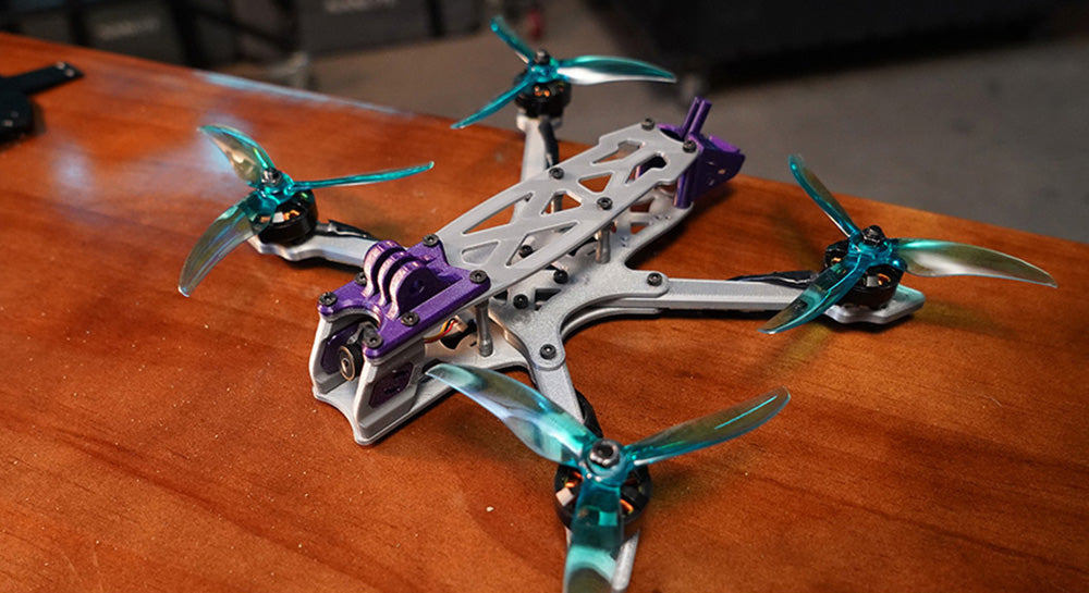 3D tlačiareň ANYCUBIC KOBRA S1 COMBO, živý 8-farebný tlač, ultra vysoká rýchlosť 600 mm/s, automatické vyrovnanie, 320 °C hlavička, ultra tichý chod 44 dB, konštrukcia CoreXY, 250*250*250 mm