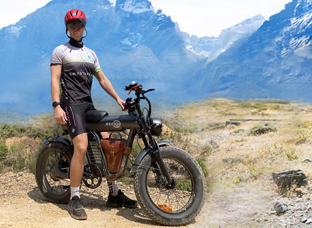 Elektrokolo BEZIOR XF006, motor 1200 W, batéria 48 V 23,2 Ah, pneumatiky 20*4,0 palcov, max. rýchlosť 47 km/h, dojazd 100 km, hydraulické brzdy, pružinové odpruženie, 7-stupňová prevodovka Shimano, LCD displej