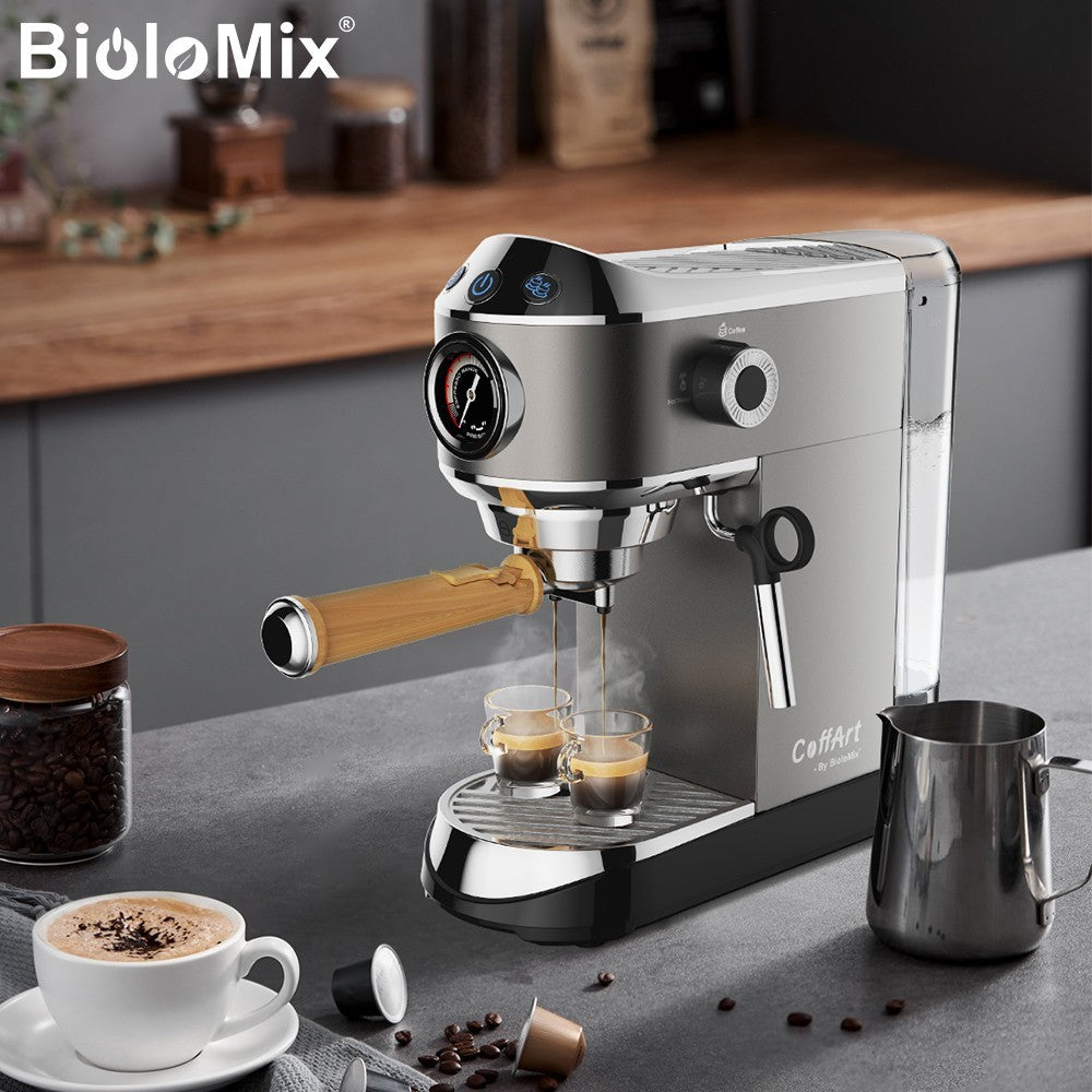 Poloprofesionálny kávovar na espresso BioloMix CM7008 s parným peničom na mlieko, tlak 20 barov, nádrž na vodu 1,1 l, na jednu/dve šálky