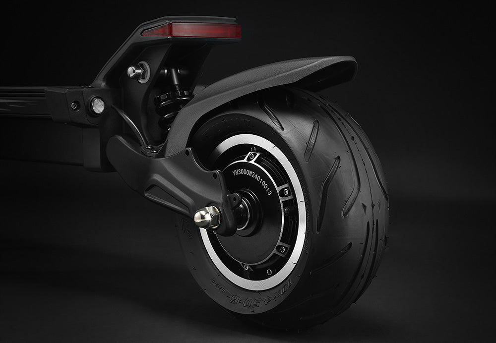 Elektromobil YUME HAWK Pro, 10x4.5